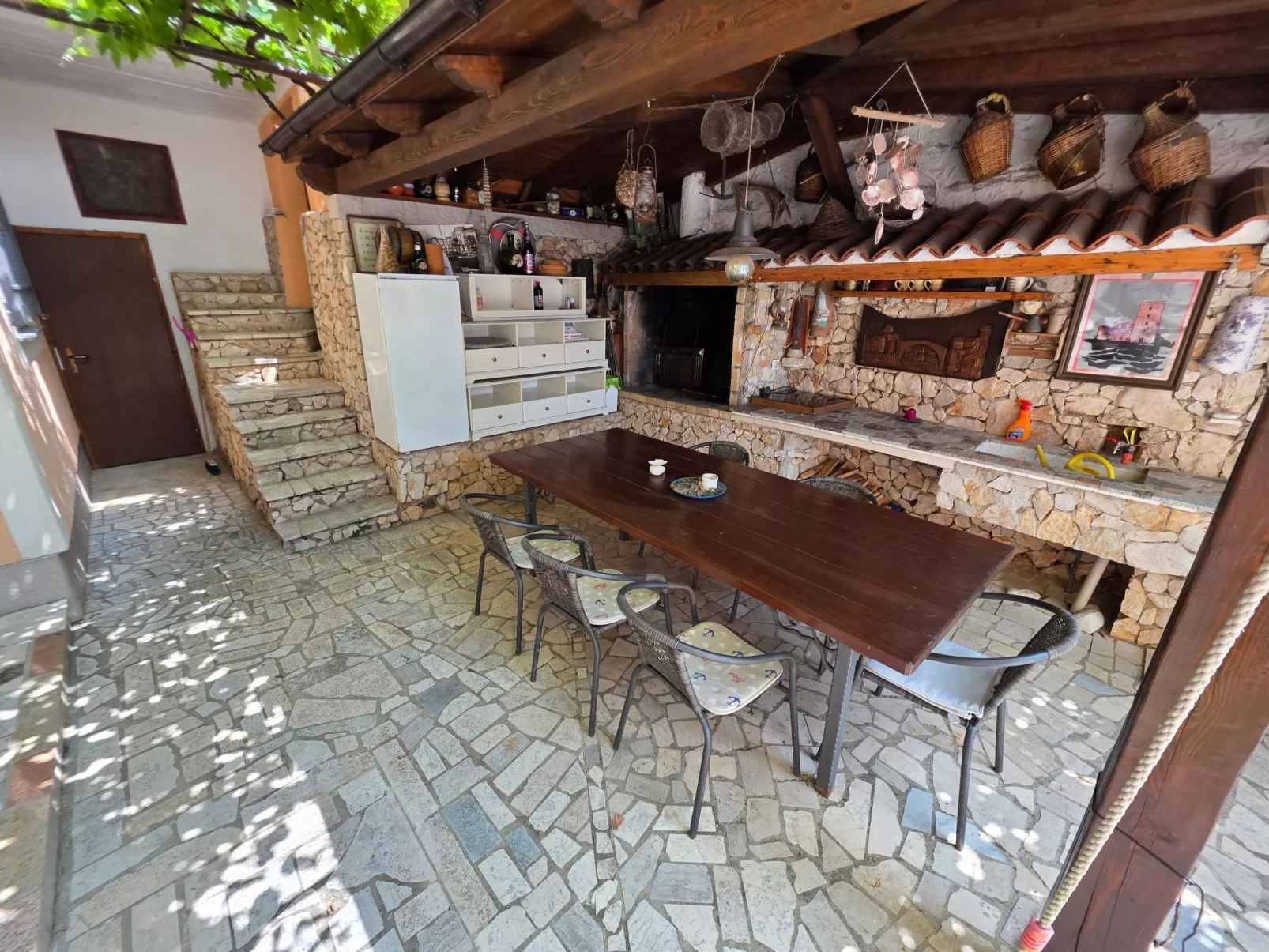 Wohnung mit Terrasse - Gemeinschaftspool-Buiten