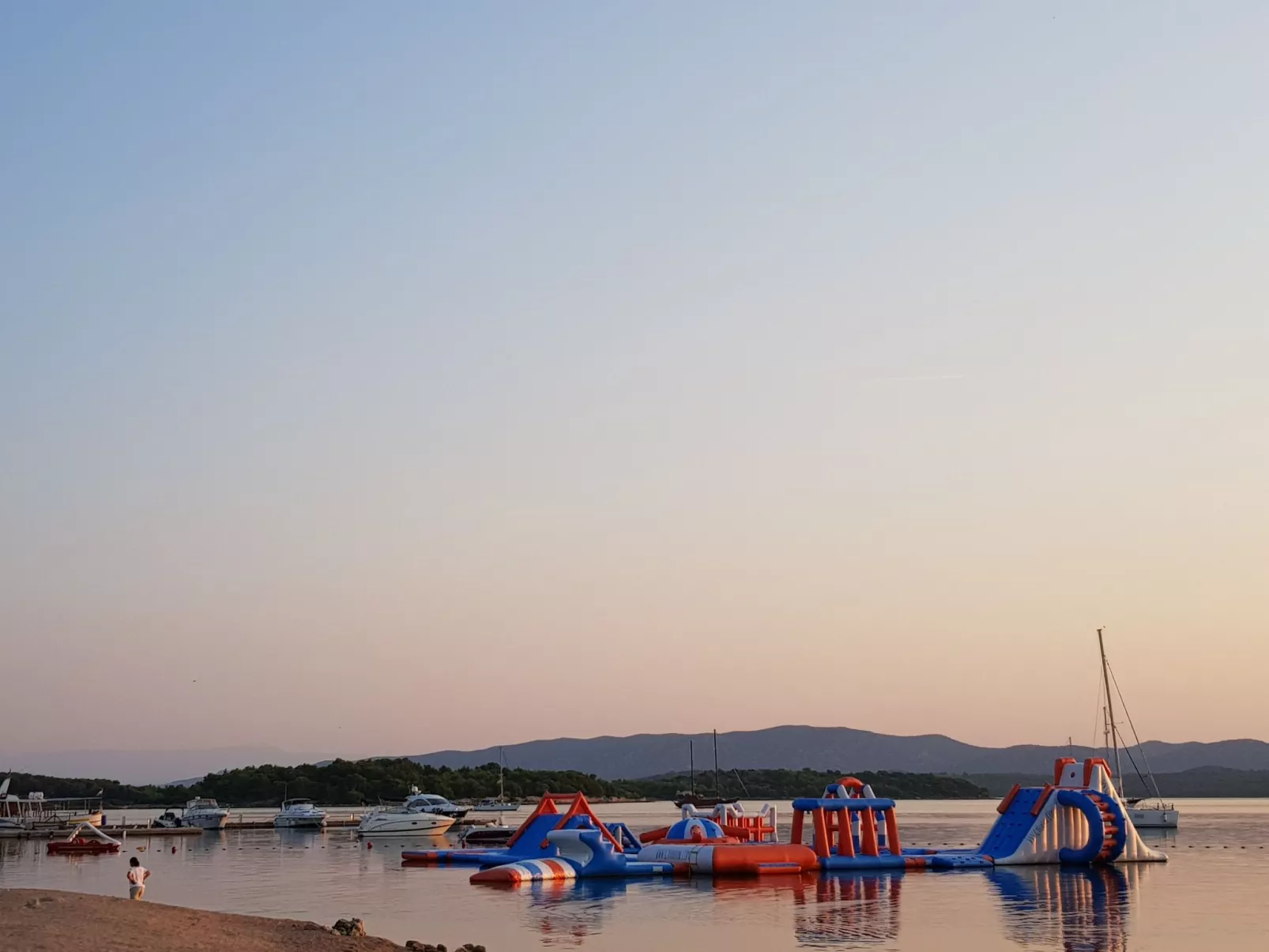 Strandappartement Ana mit Meerblick, Garten, Grillplatz - Image-tags.info