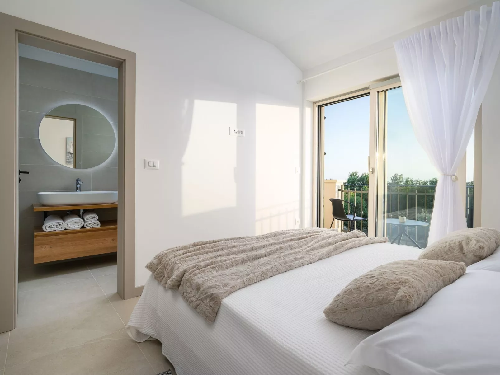 „Villa Natalia“ mit Meerblick-Binnen