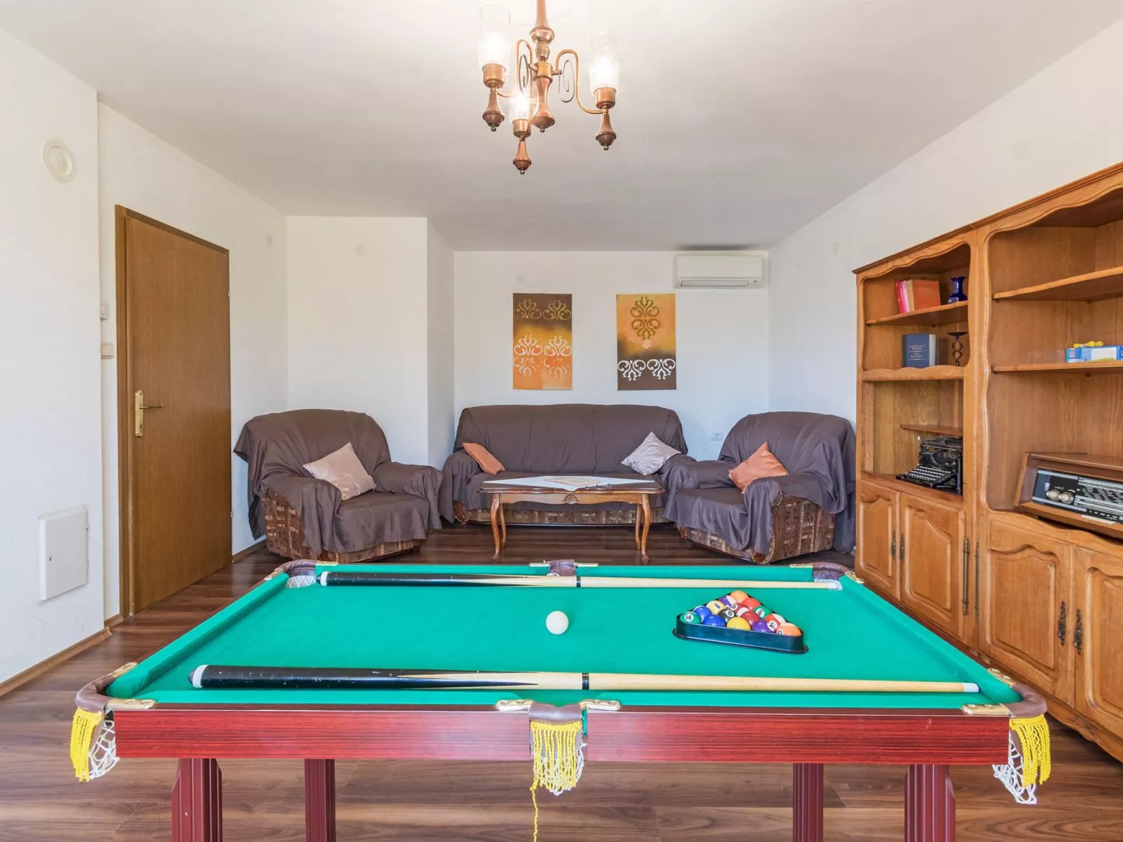 Villa Lokvanj-Binnen