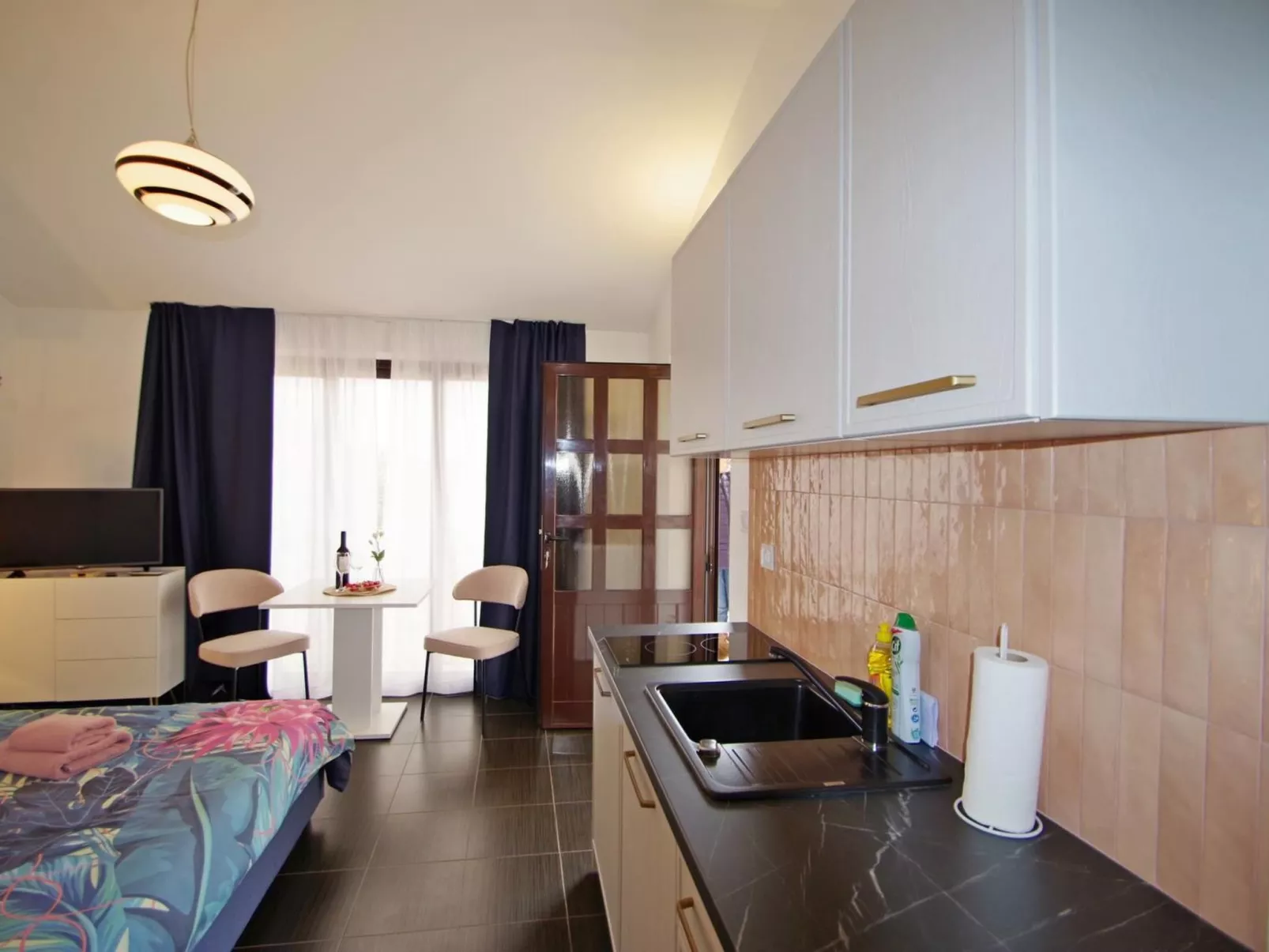 Studio-Wohnung Zara-Binnen