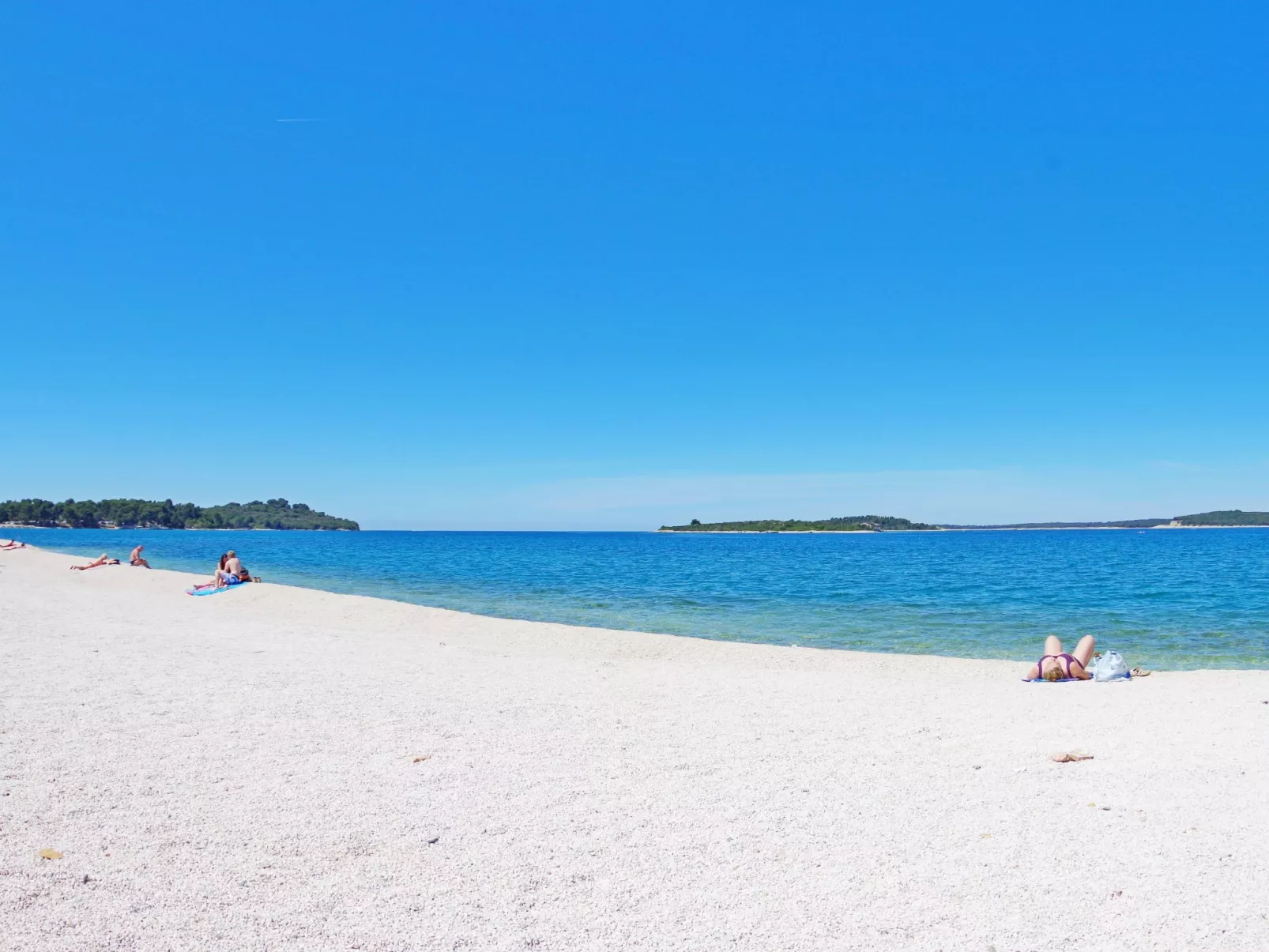 "Cala" mit Balkon-Buiten