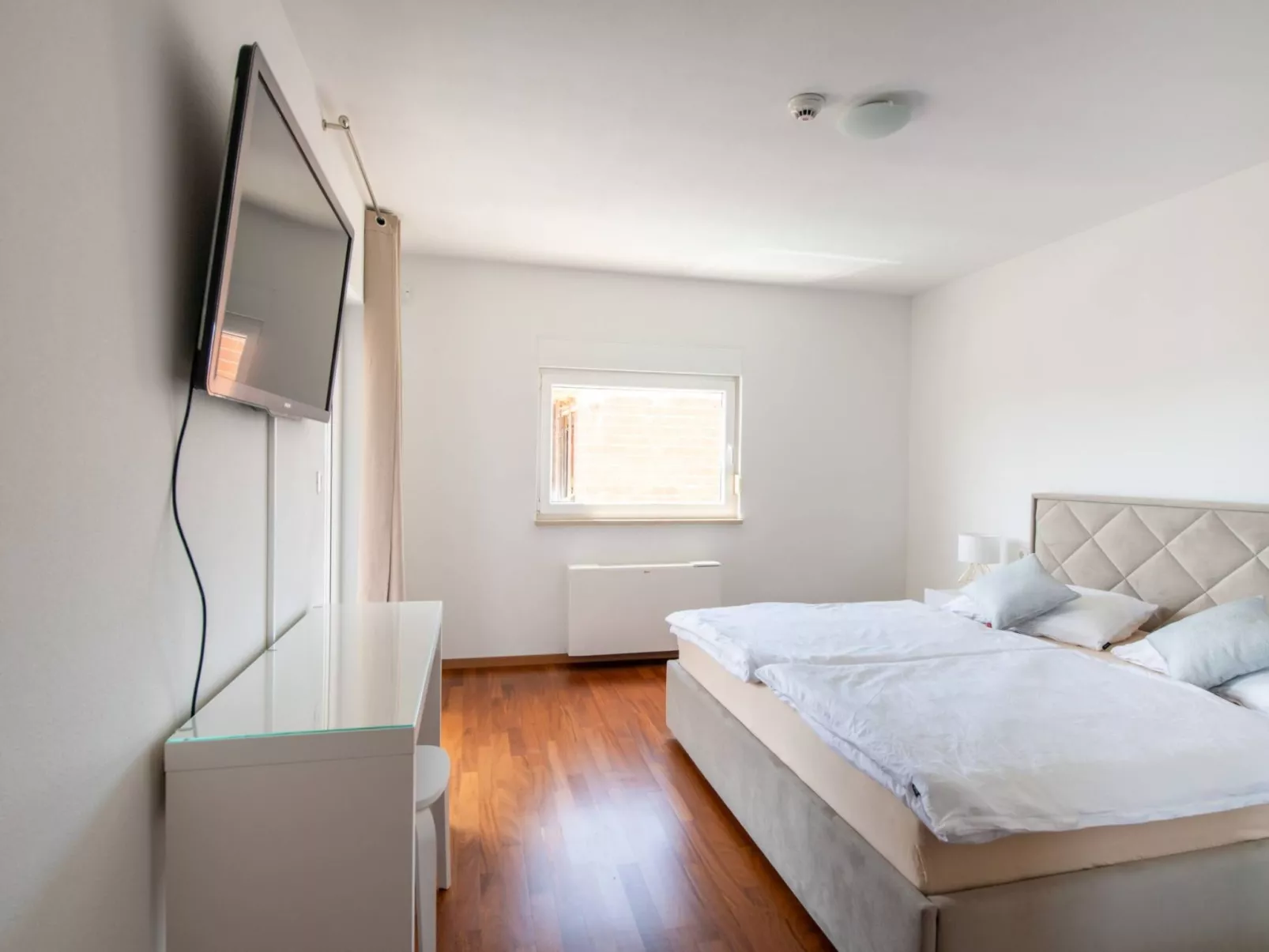 Für 7 Personen und 1 Kind in Vodnjan, Istrien (Istrische Riviera)-Binnen