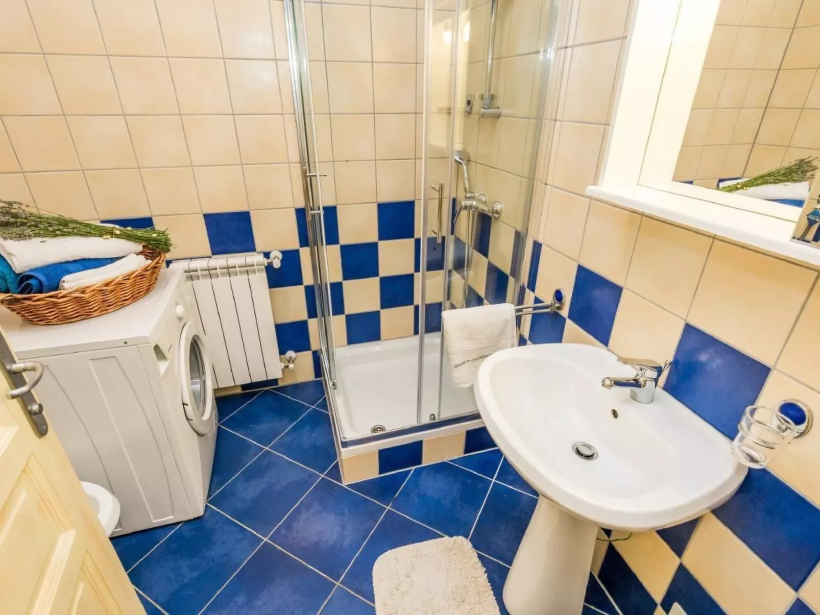 Villa Lidija-Image-tags.info