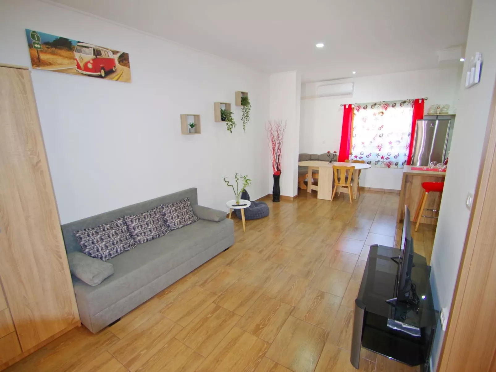 2 schlafzimmer ferienwohnung in viilage Loborika-Binnen