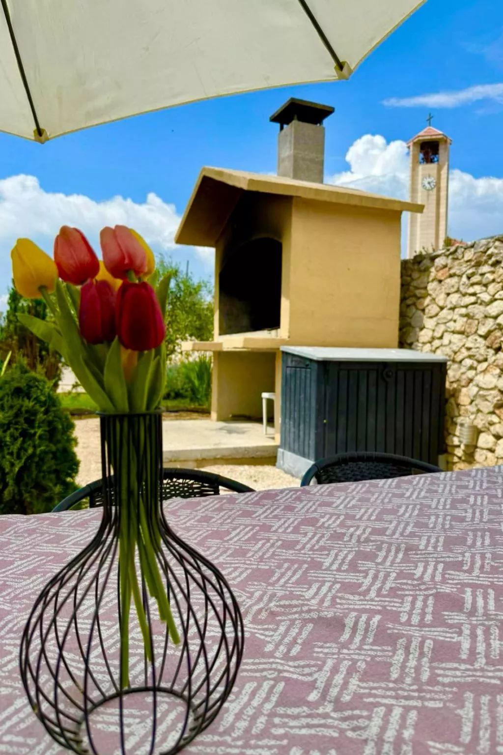 Fabo in Dalmatien-Buiten