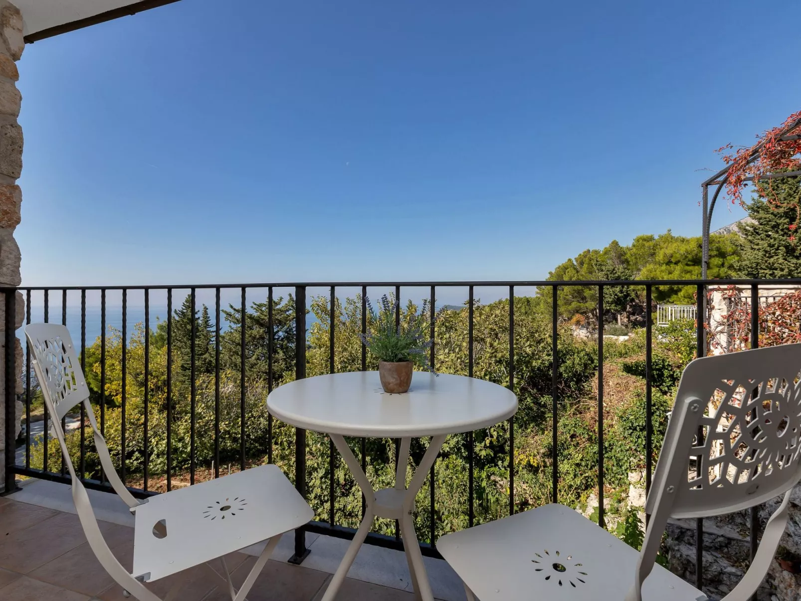 Haus Finestra-Buiten