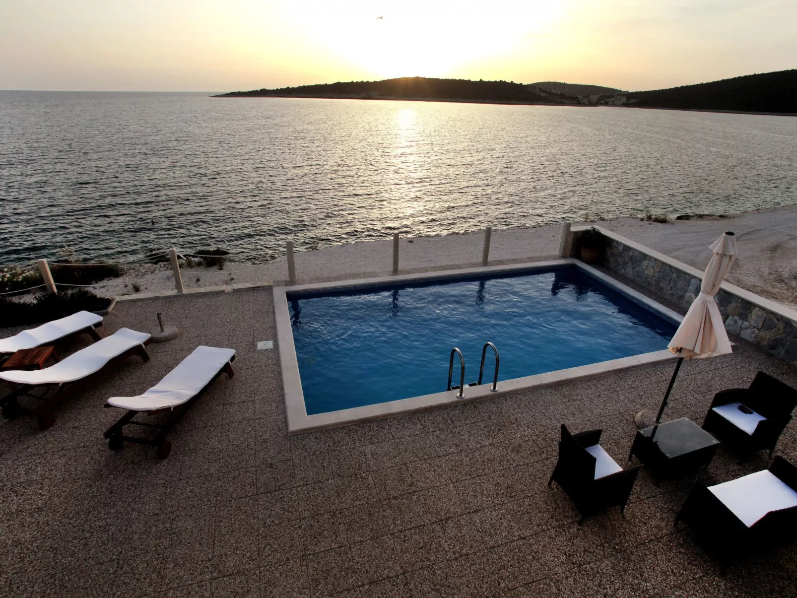 Gemütliches Ferienhaus Anamarija-Buiten