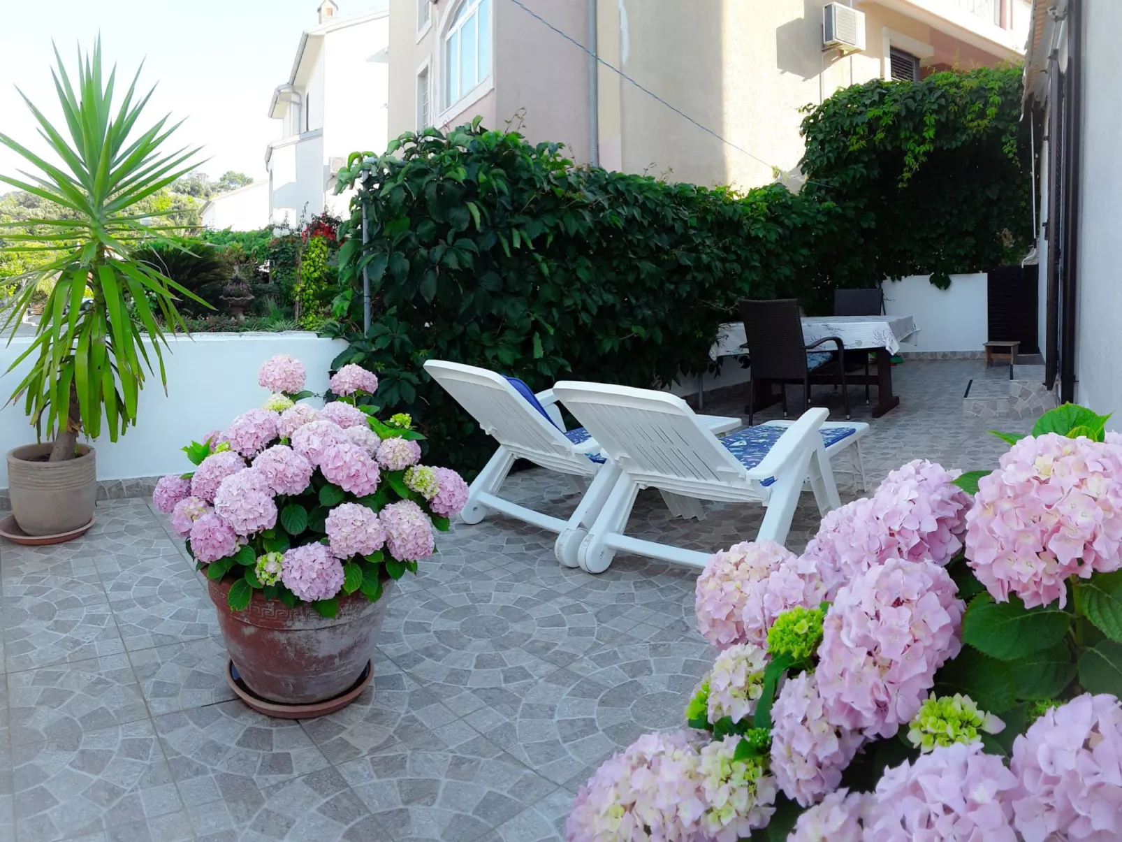 Studioapartment Meri 4-Buiten