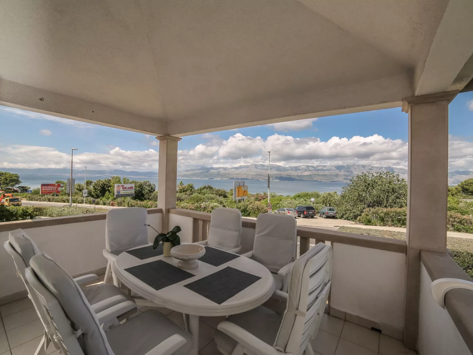 Komplett ausgestattete Wohnung für 7 Personen-Buiten