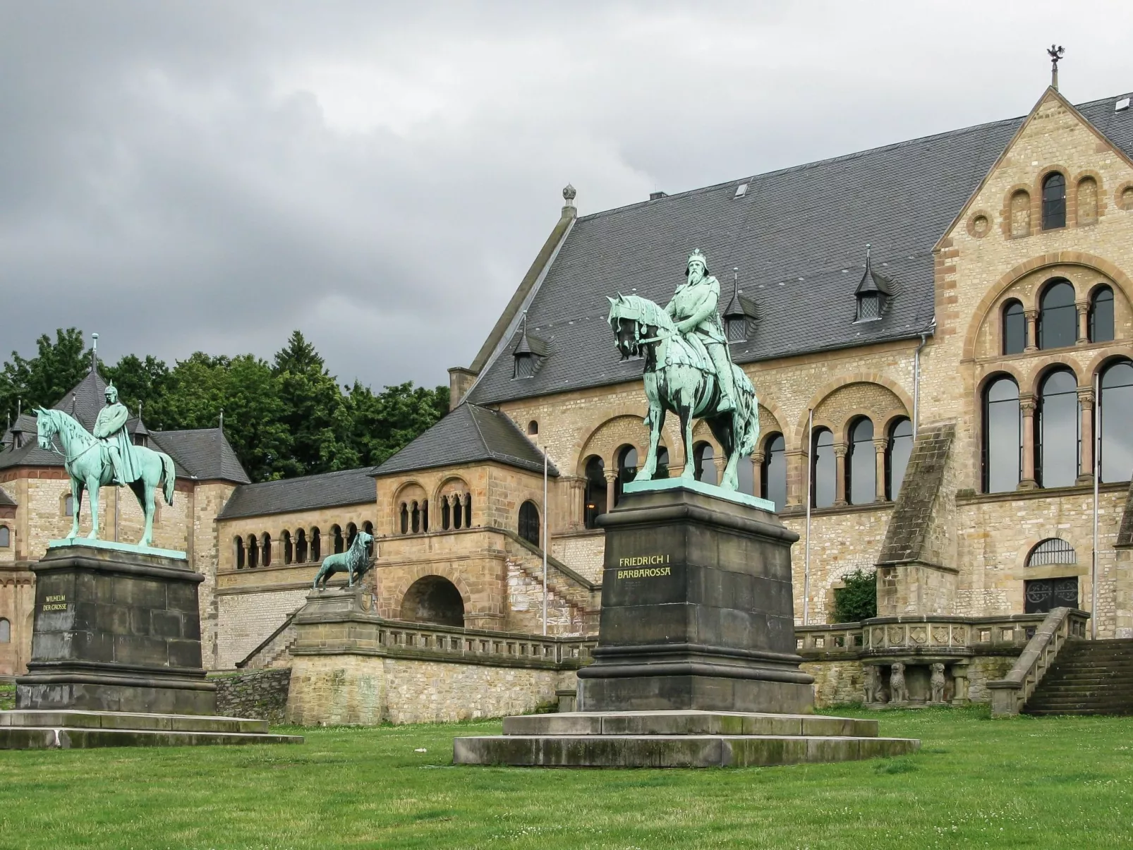 In Goslar mit Terrasse und Grill-Buiten