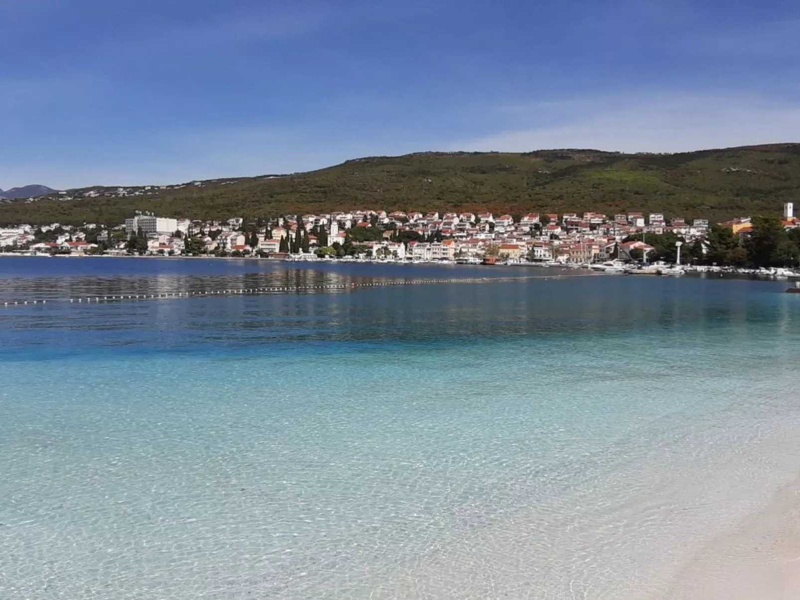 Mit Balkon für drei Personen-Buiten