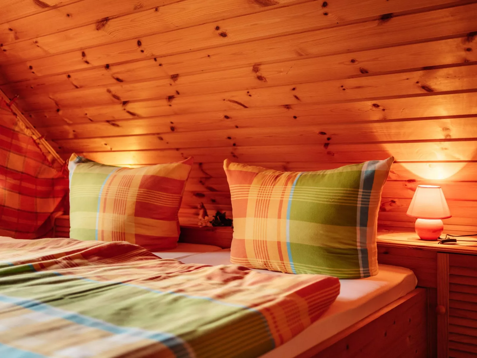 Idyllisch gelegenes Blockhaus - Hunde willkommen - Binnen