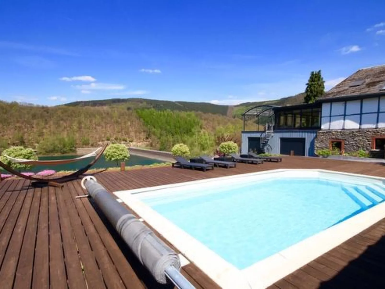 Villa Grand Coo Piscine et Jacuzzi-Buiten