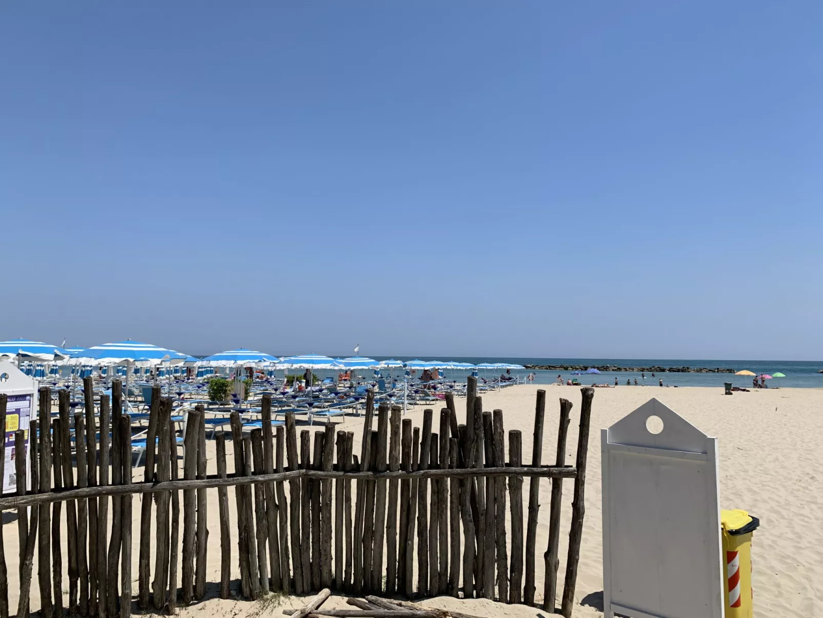 Mit privater Terrasse-Omgeving