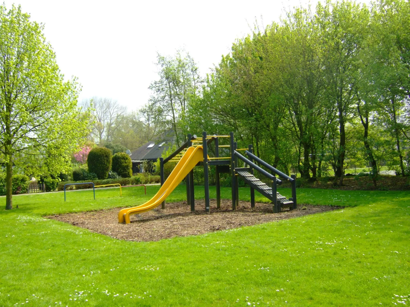 Seabreeze mit umzäuntem privatem Garten-Buiten