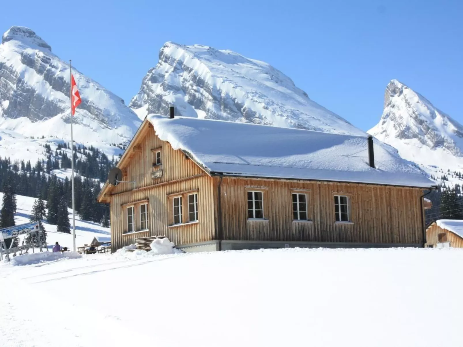 Casa Uccello-Image-tags.info