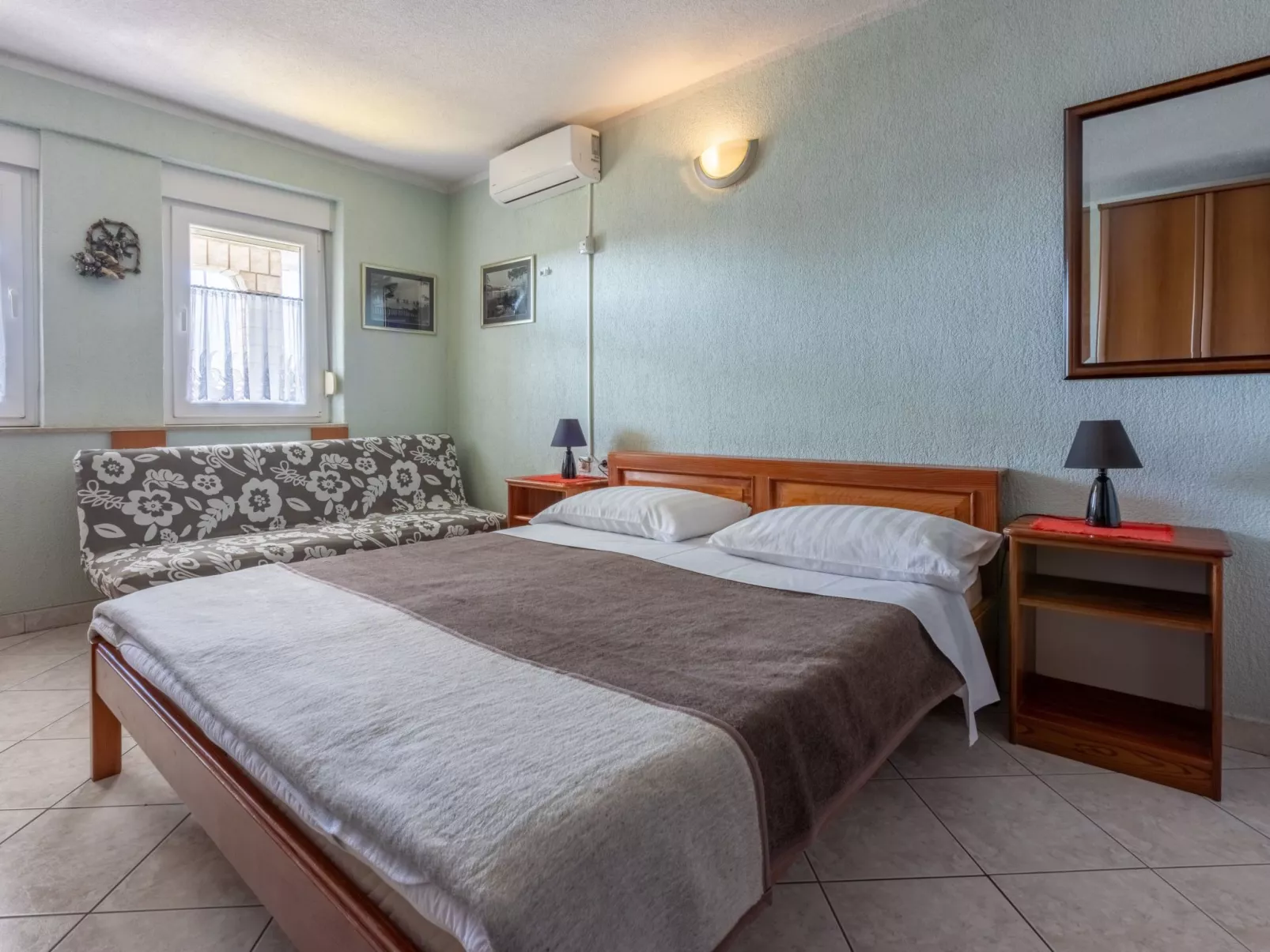 Appartement für 2-3 Personen, Nähe Sandstrand-Binnen