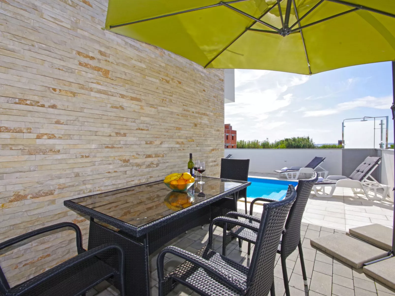 Apartment 4 Laura-Buiten