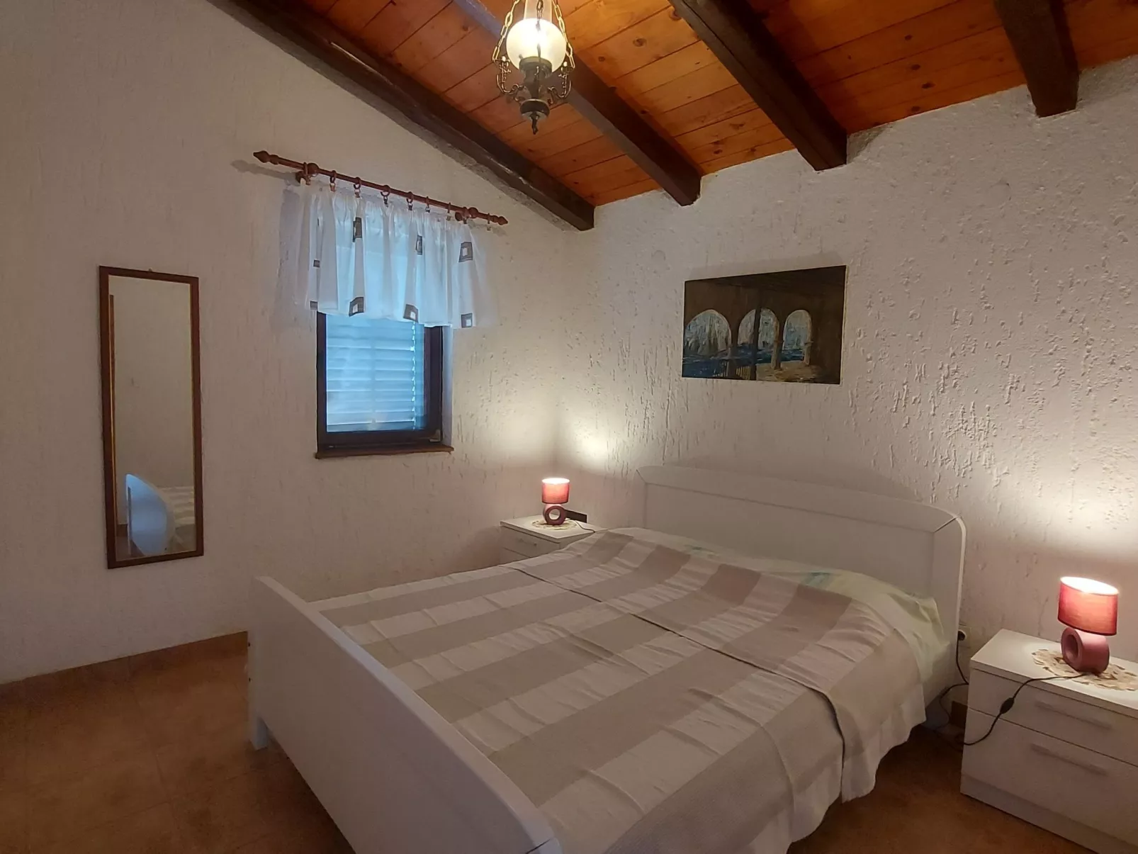 Kleine Wohnung mit schönem Balkon - Binnen