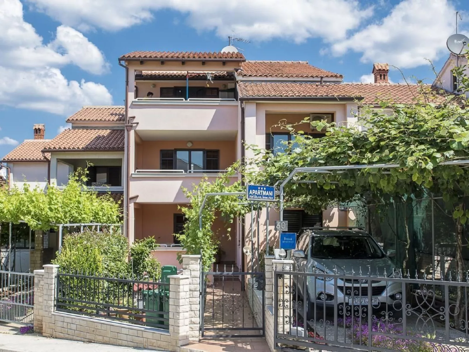 Studio-Apartment in Stinjan, 600 m vom Strand entfernt-Image-tags.info