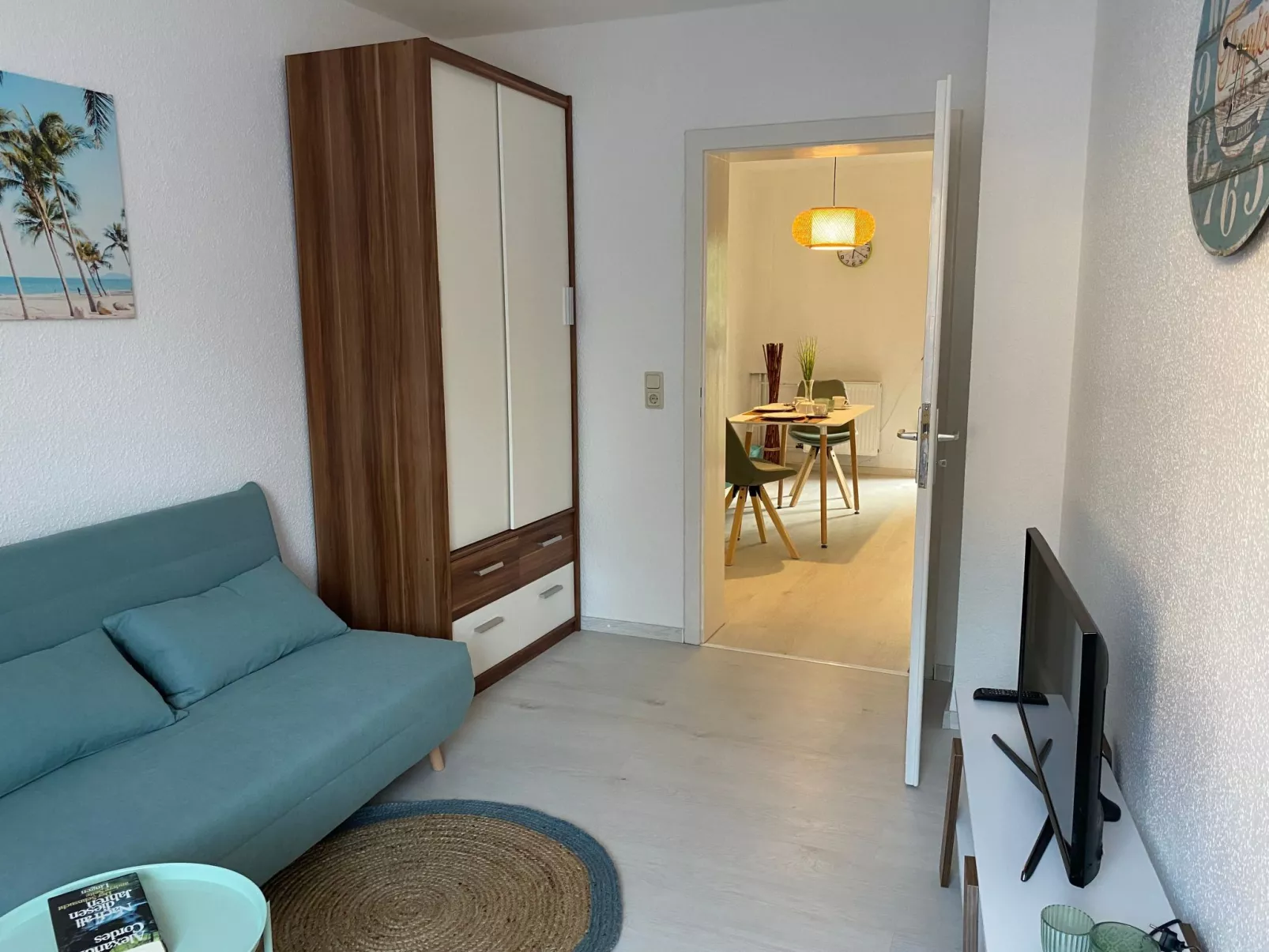 Grüne Oase neben Duisburg Hbf-Binnen