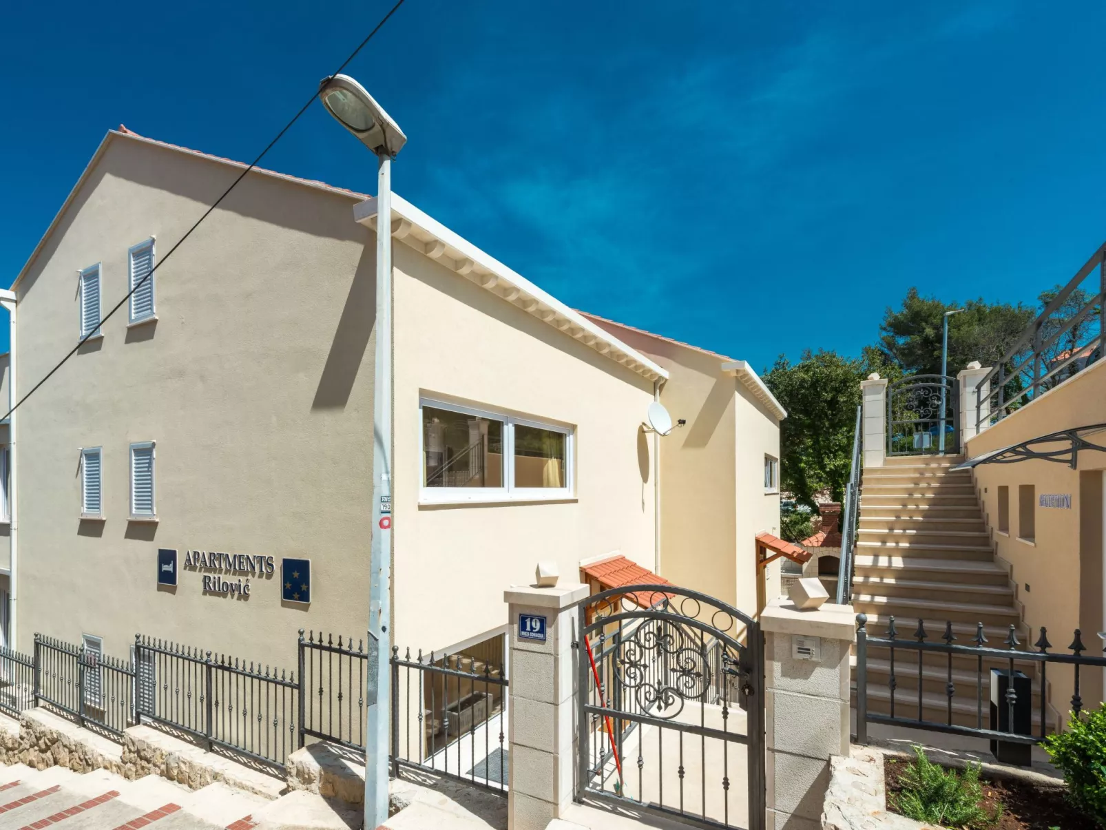 Ferienwohnungen Rilovic - Wohnung A1-Buiten