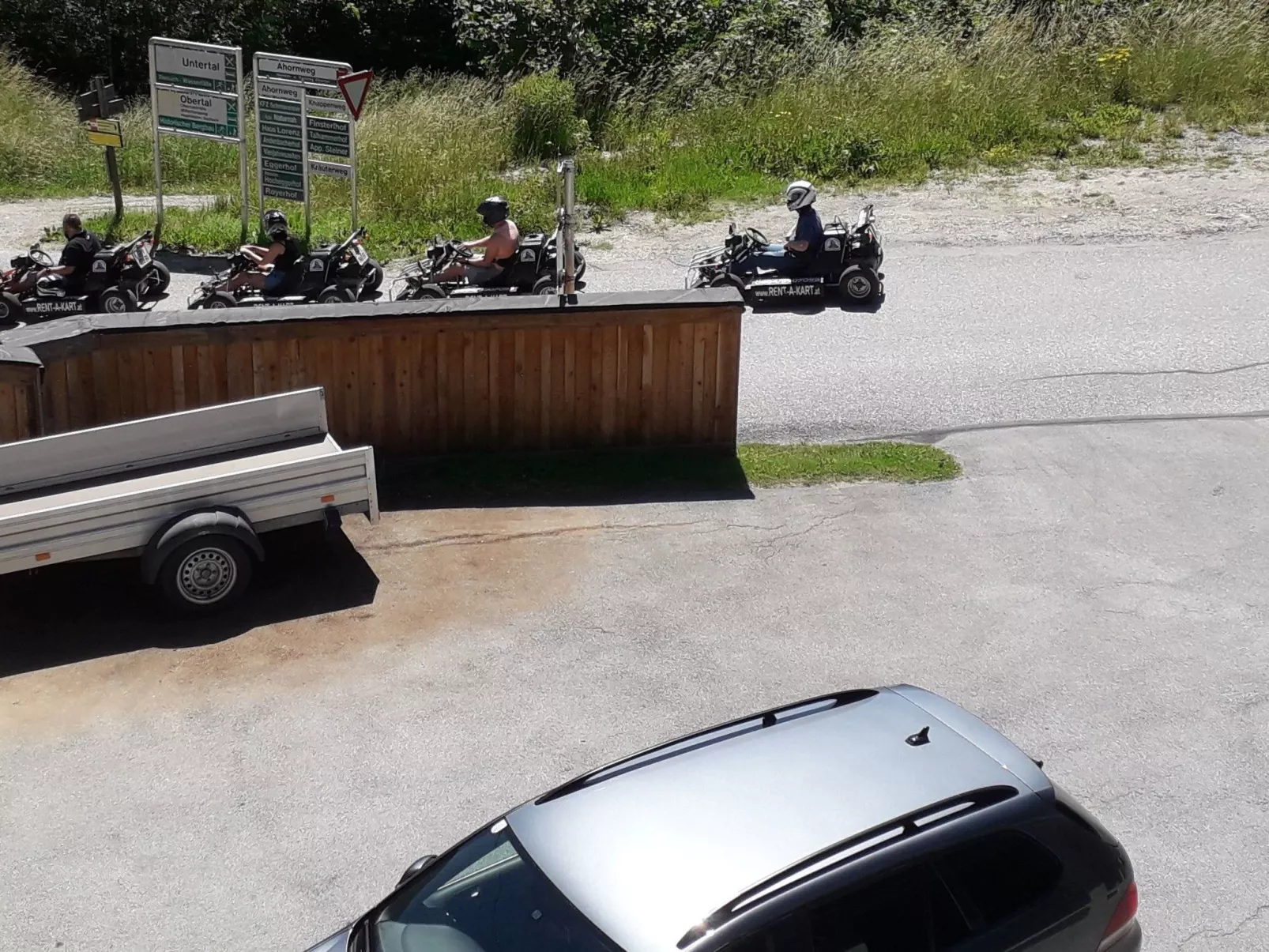 Mit Balkon und herrlichem Ausblick-Buiten