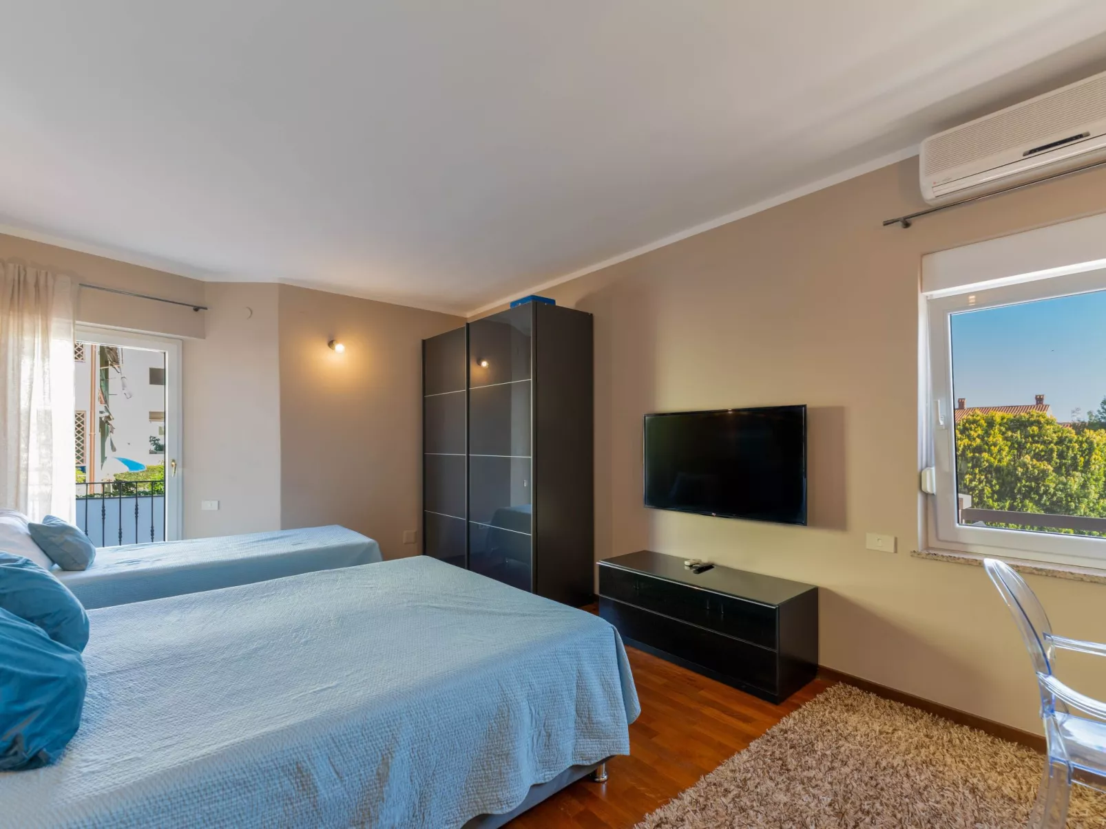 In Pula mit privatem Pool-Binnen