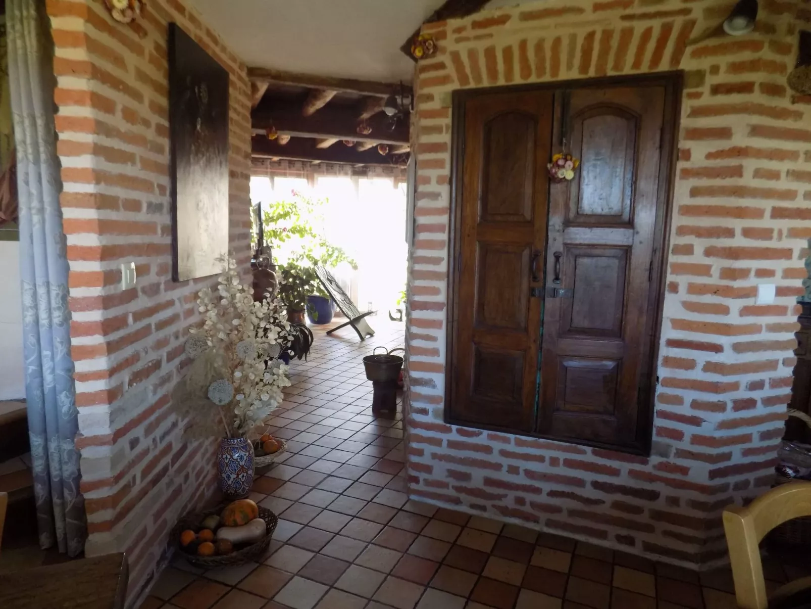 Die Unterkunft für zwei bis sechs Personen, Schwimmbad, Bouleplatz, Spa, Tennis-Buiten