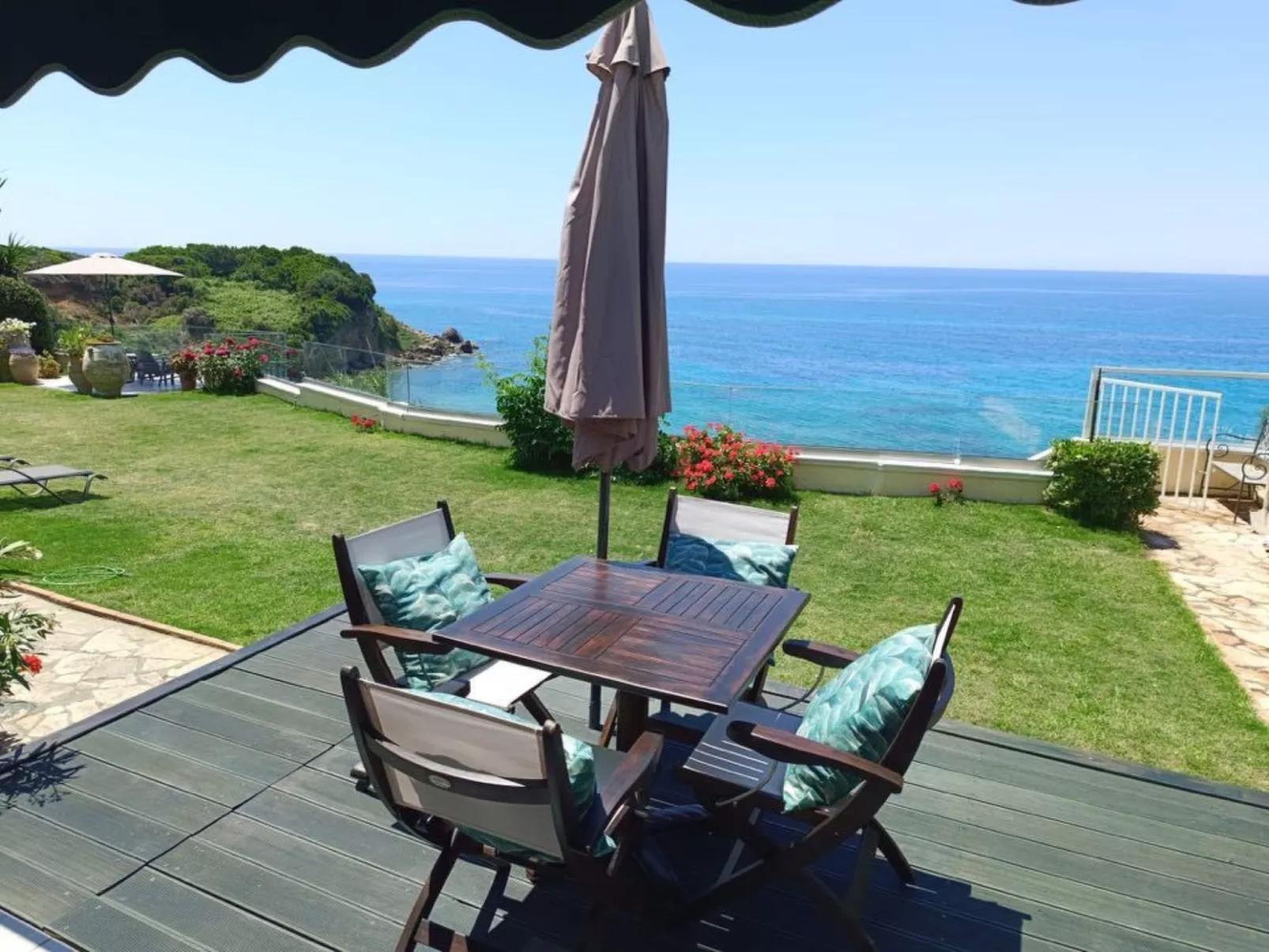 Villa am Meer Seahorse Bay Chalikounas, Korfu-Buiten