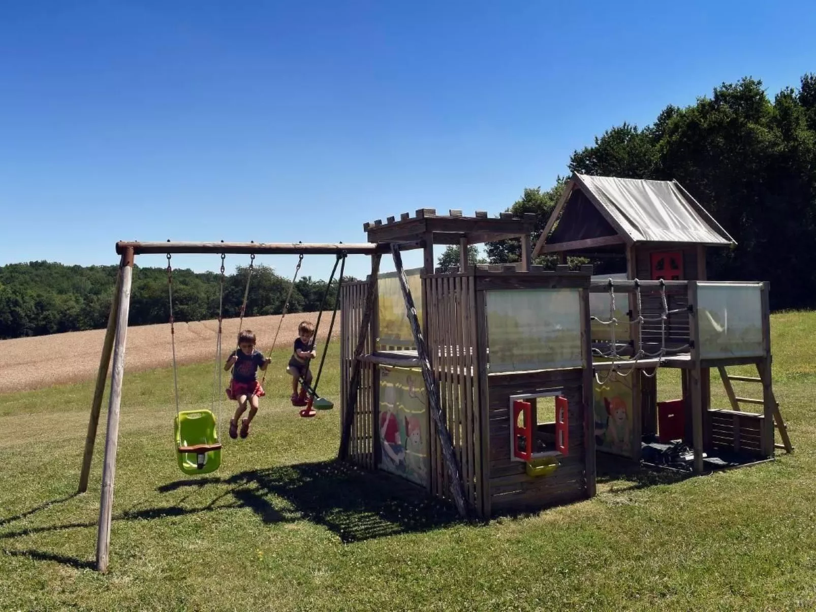 Domäne "Domaine de Ravel"-Buiten