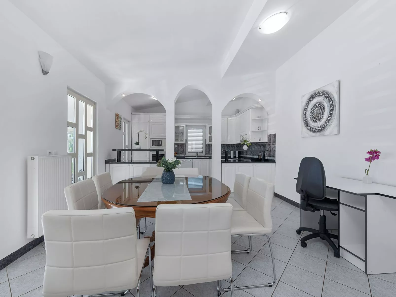 Anwesen "Villa Almas, Sauna, Fitnessraum, Multisport-Binnen