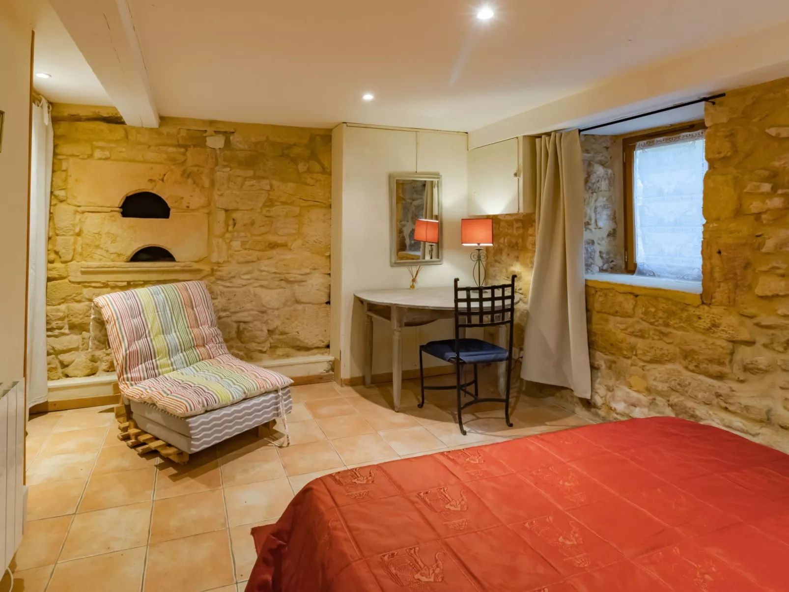 Geräumiges Haus - Das Glück in unserem pre-Binnen