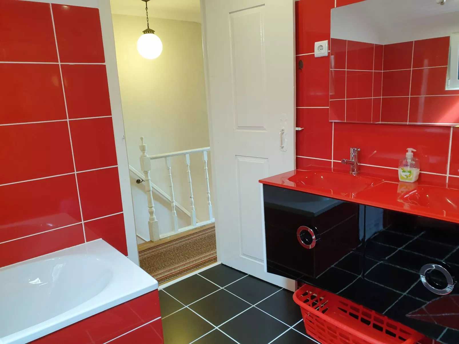 "Haus der Schwäne" - Geopark Serra da Estrela-Binnen