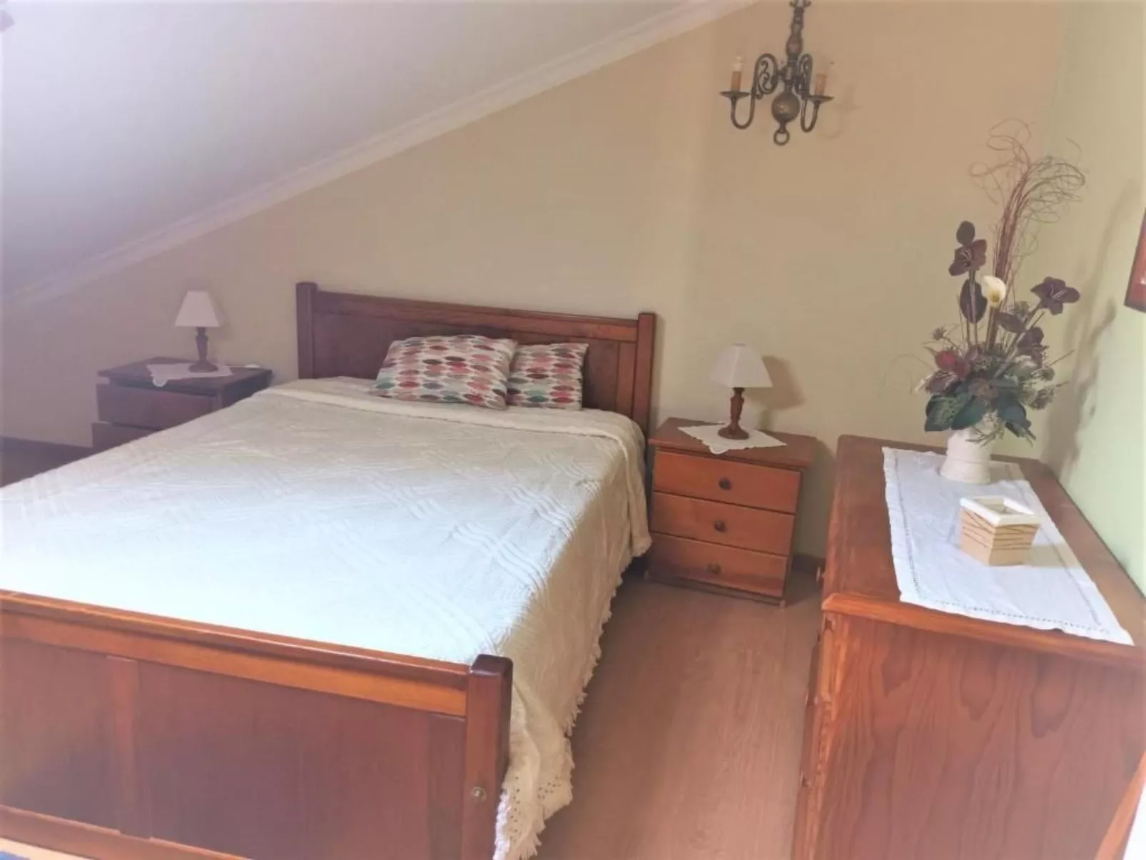 Geräumiges Haus in der Nähe von Angra do Heroismo-Binnen