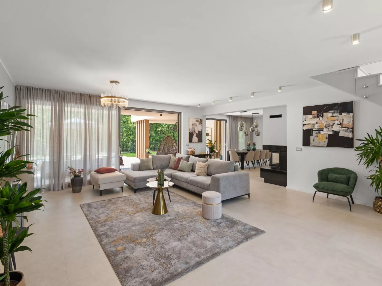 Luxuriöse Waldvilla mit beheiztem Pool in Kroatien-Binnen