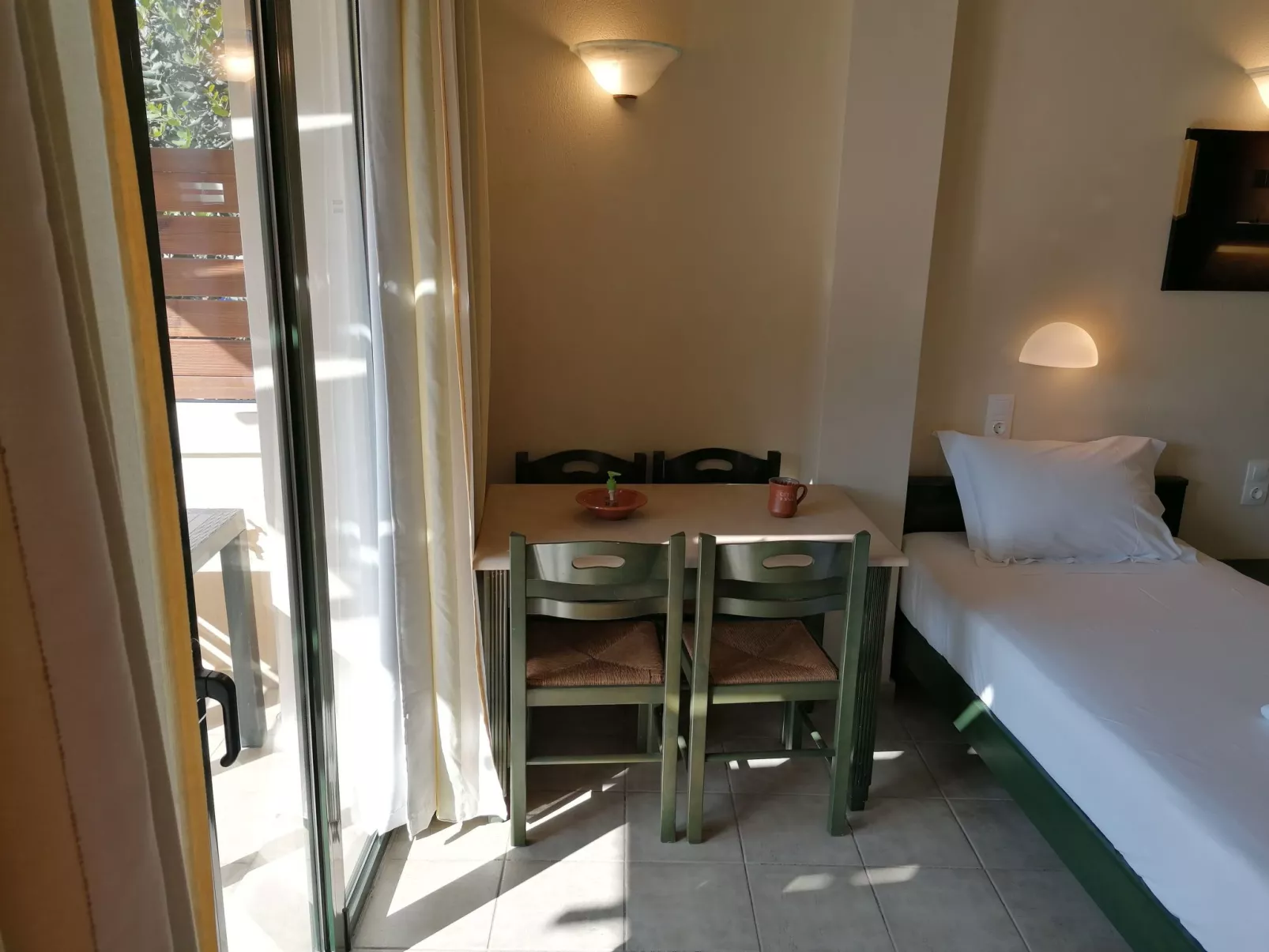Wohnung "Zitronenbaum-Terrasse"-Binnen