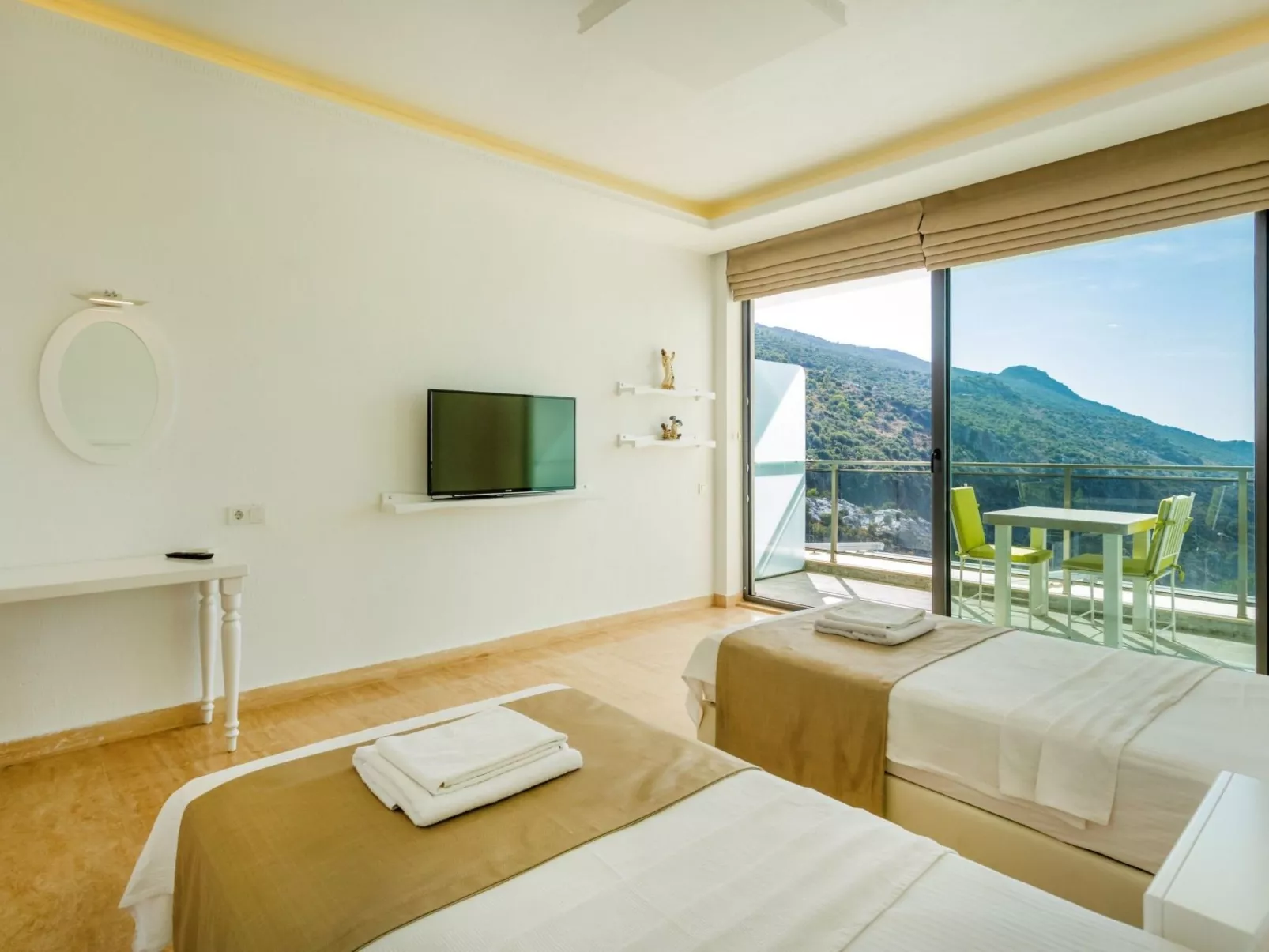 Villa Infinty Wild für 2 Personen und 2 Kinder-Binnen