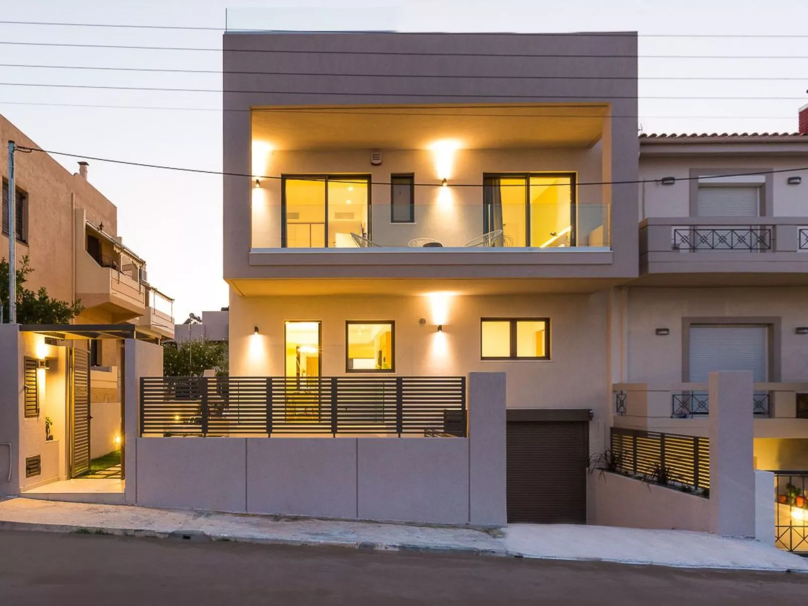 Villa Amelia I Kostenloser 8-Sitzer Mini-Van und Pool-Buiten