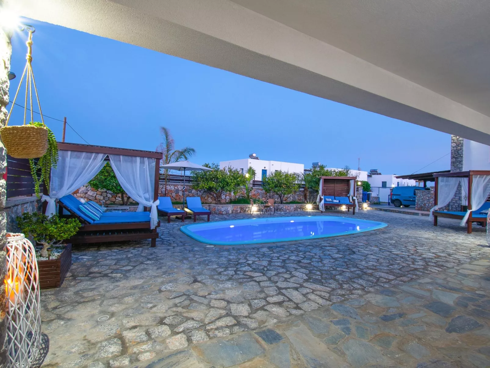 Villa Maripaul im Dorf Pefki-Image-tags.info