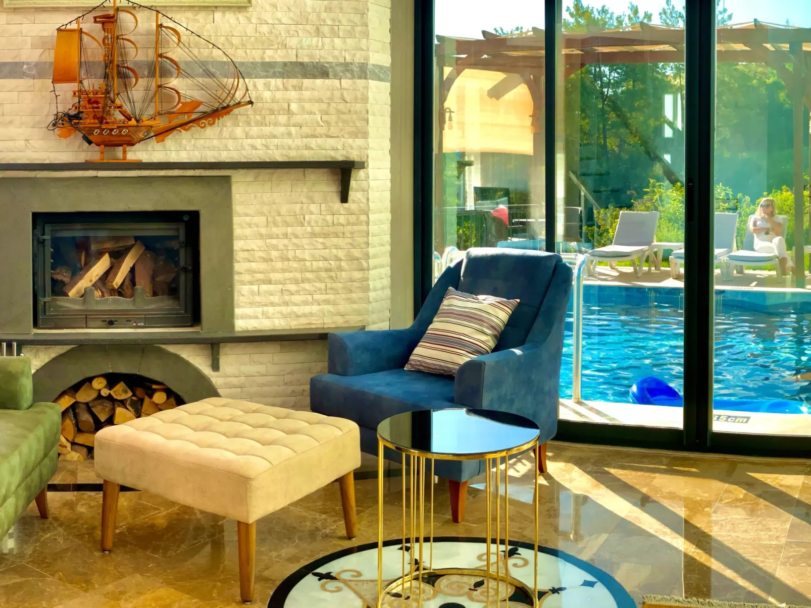 Berghütte mit eigenem Pool - Binnen