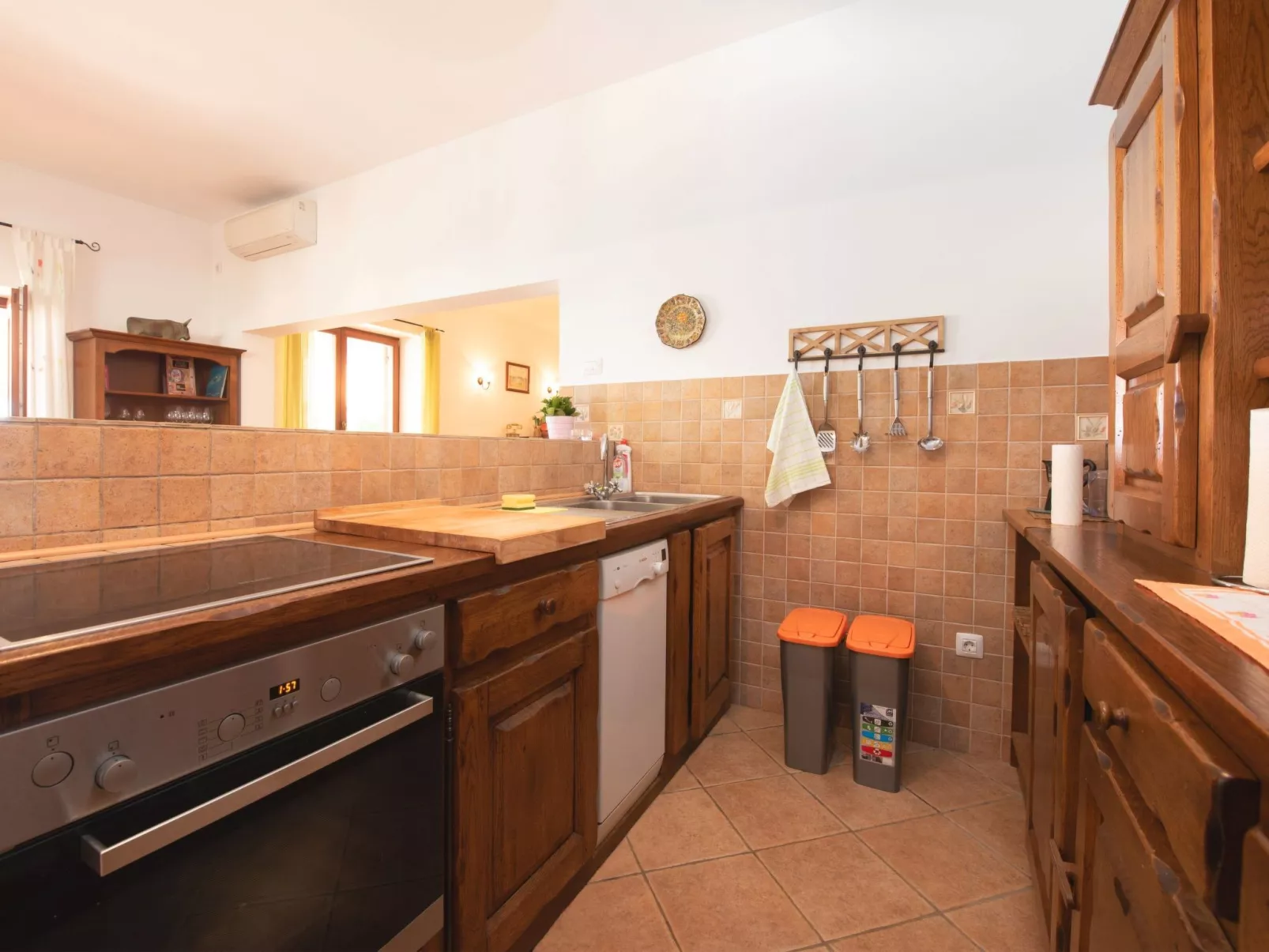 Anwesen "Vila Harmonia" mit Infinity-Pool-Binnen