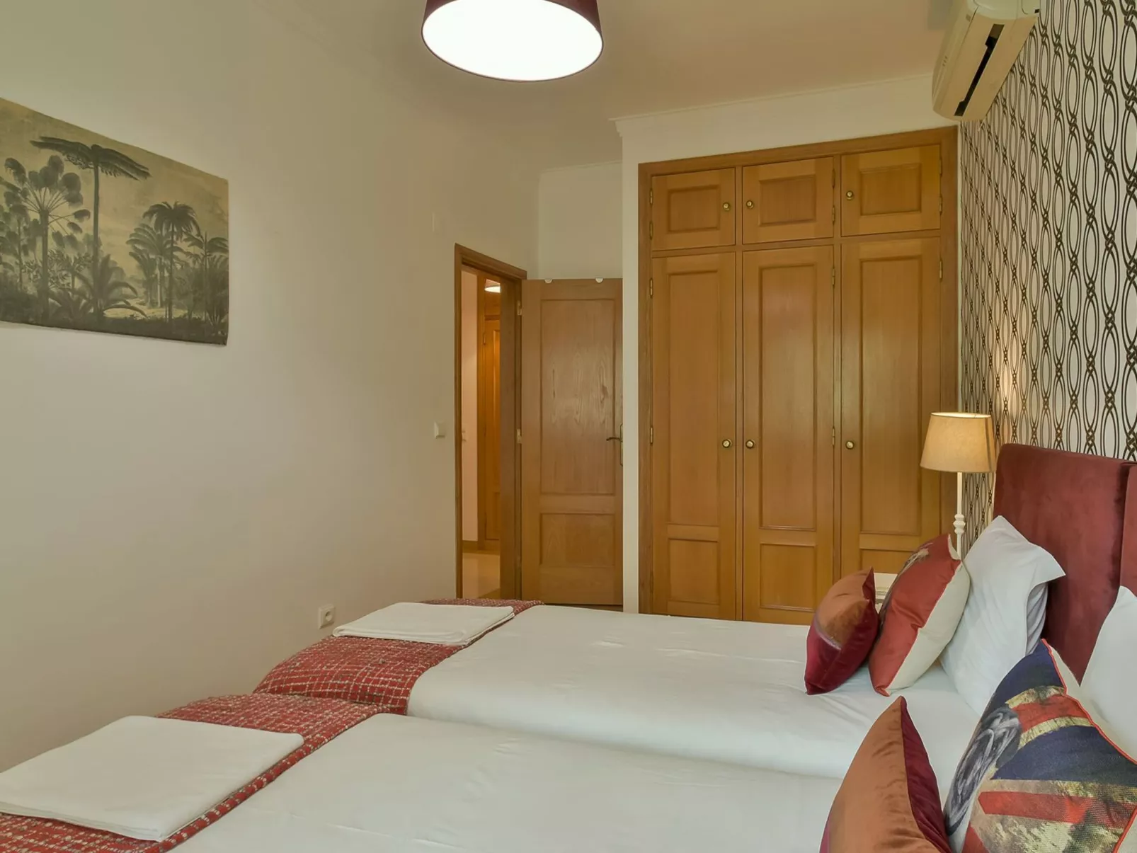 Zentrale Wohnung in Lissabon-Image-tags.info