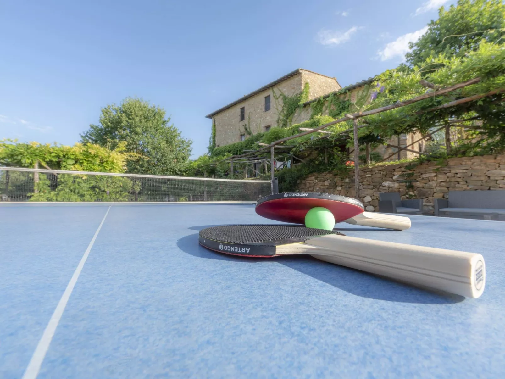 Mascie Capinera-Buiten