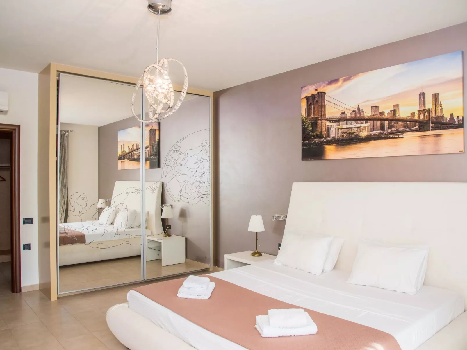 Luxuriöse Ferienvilla Elena-Binnen