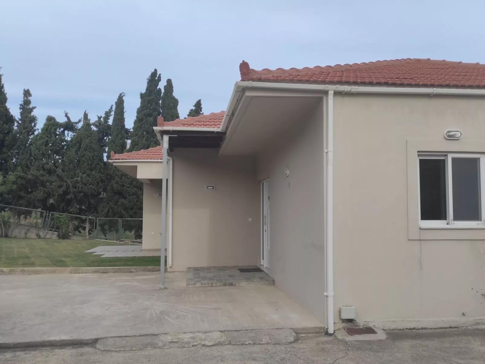 Sea Breeze Villa, atemberaubender Garten mit Meerblick-Buiten
