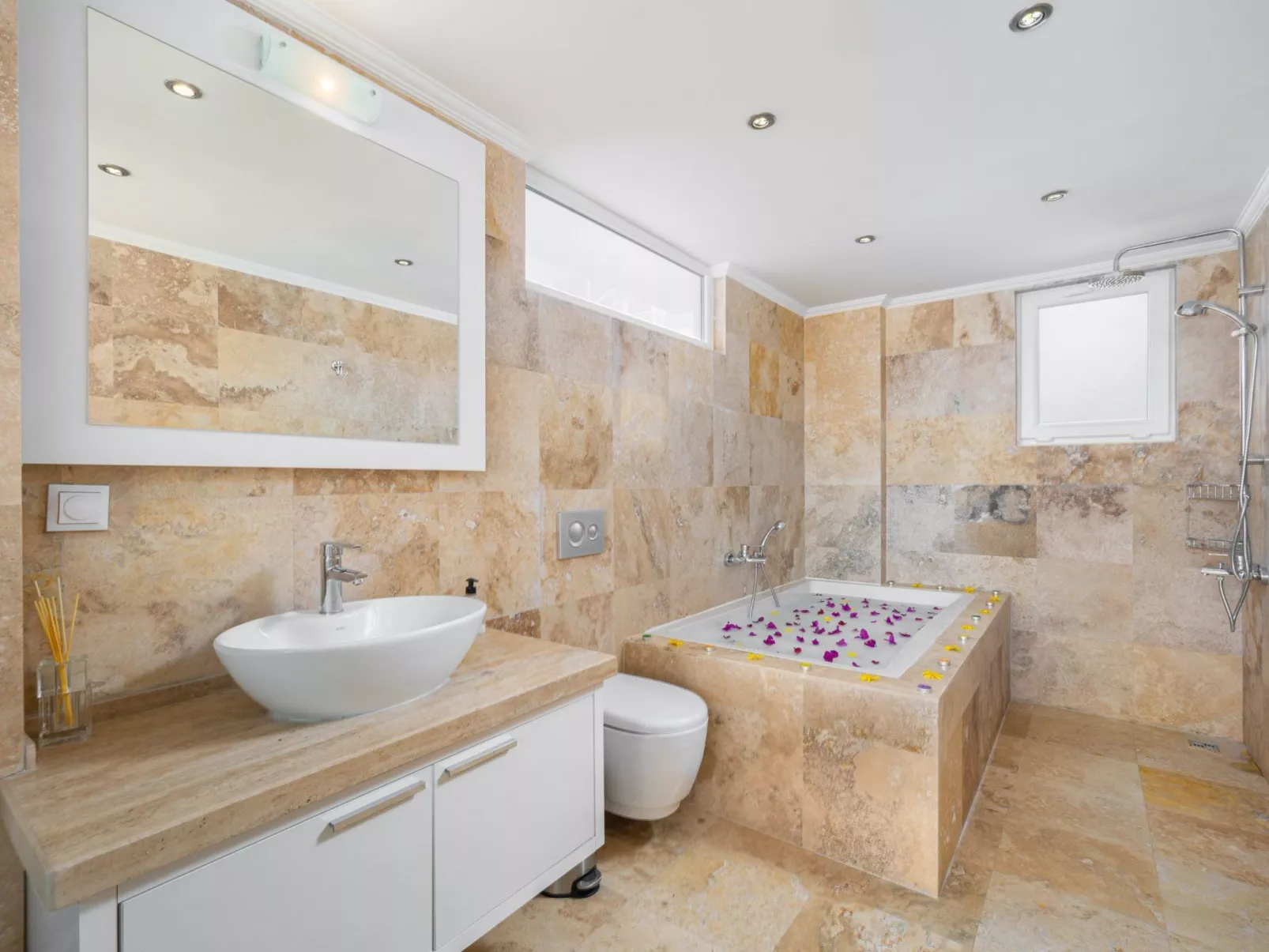 Luxuriöse Villa mit Meerblick in Kalkan Kalamar-Binnen