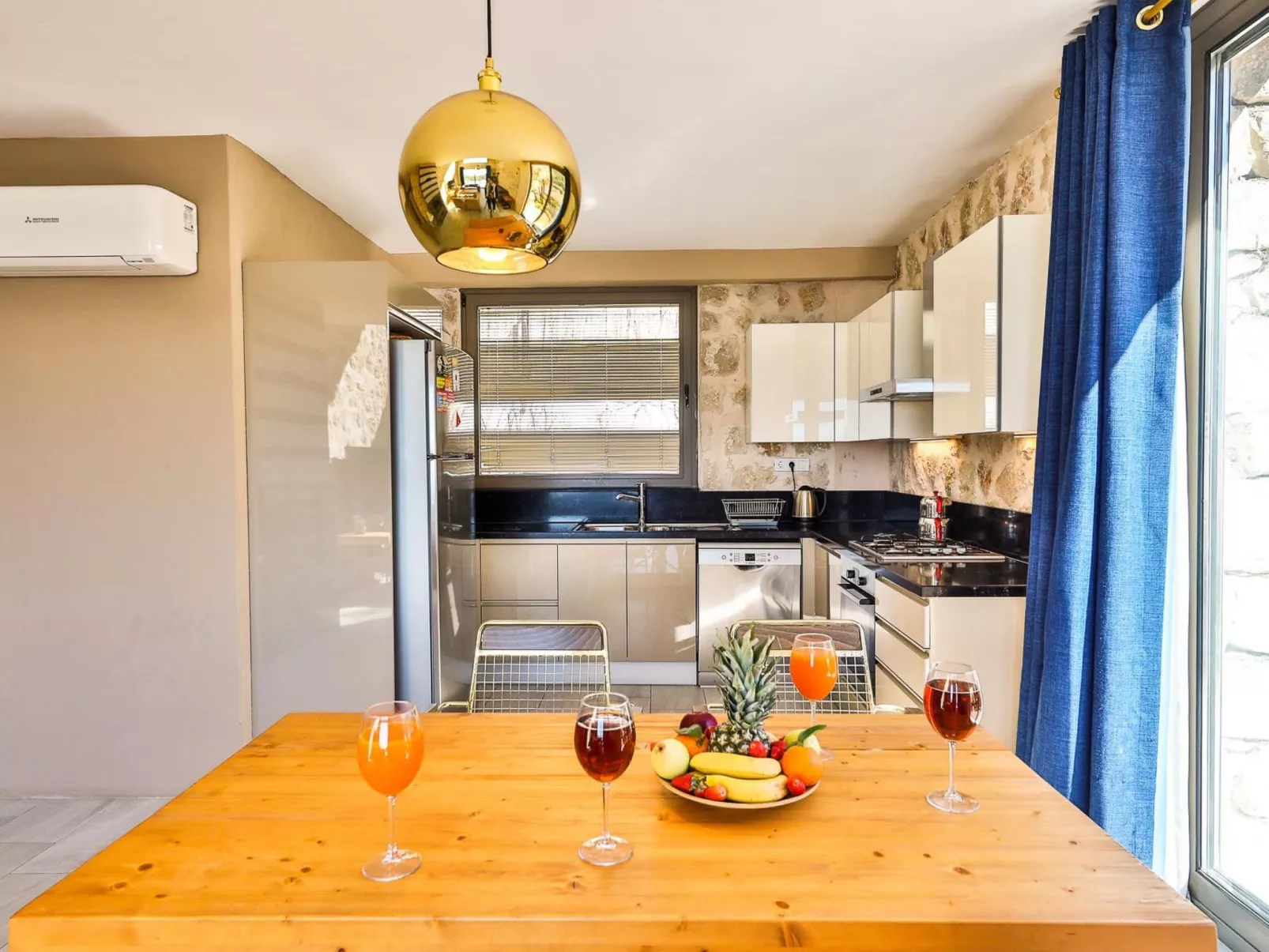 Steinhausvilla in der Natur-Image-tags.info