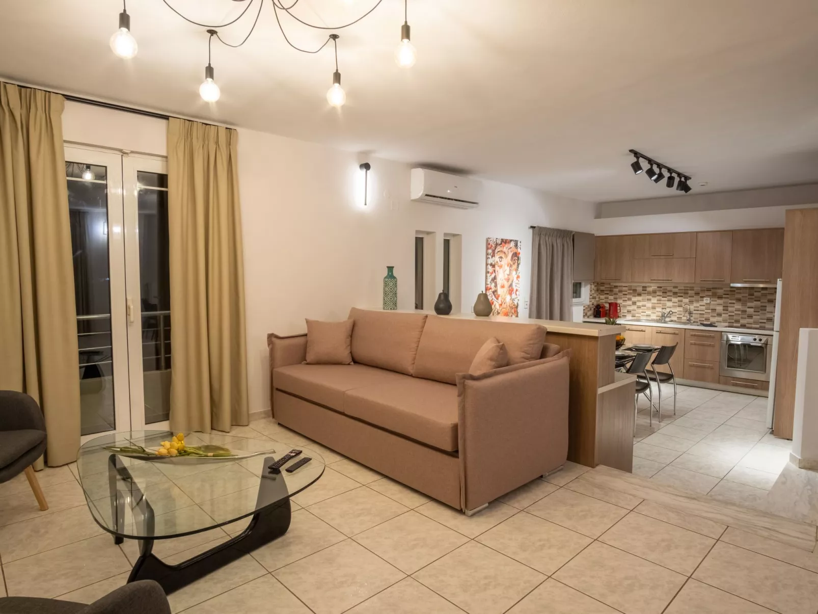 Haus in Agii Theodori mit privatem Pool und Panoramablick-Binnen